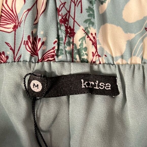 REVOLVE Krisa Lightweight Summer Shorts in Blue with Floral Print. Medium. NWT! - Picture 8 of 16